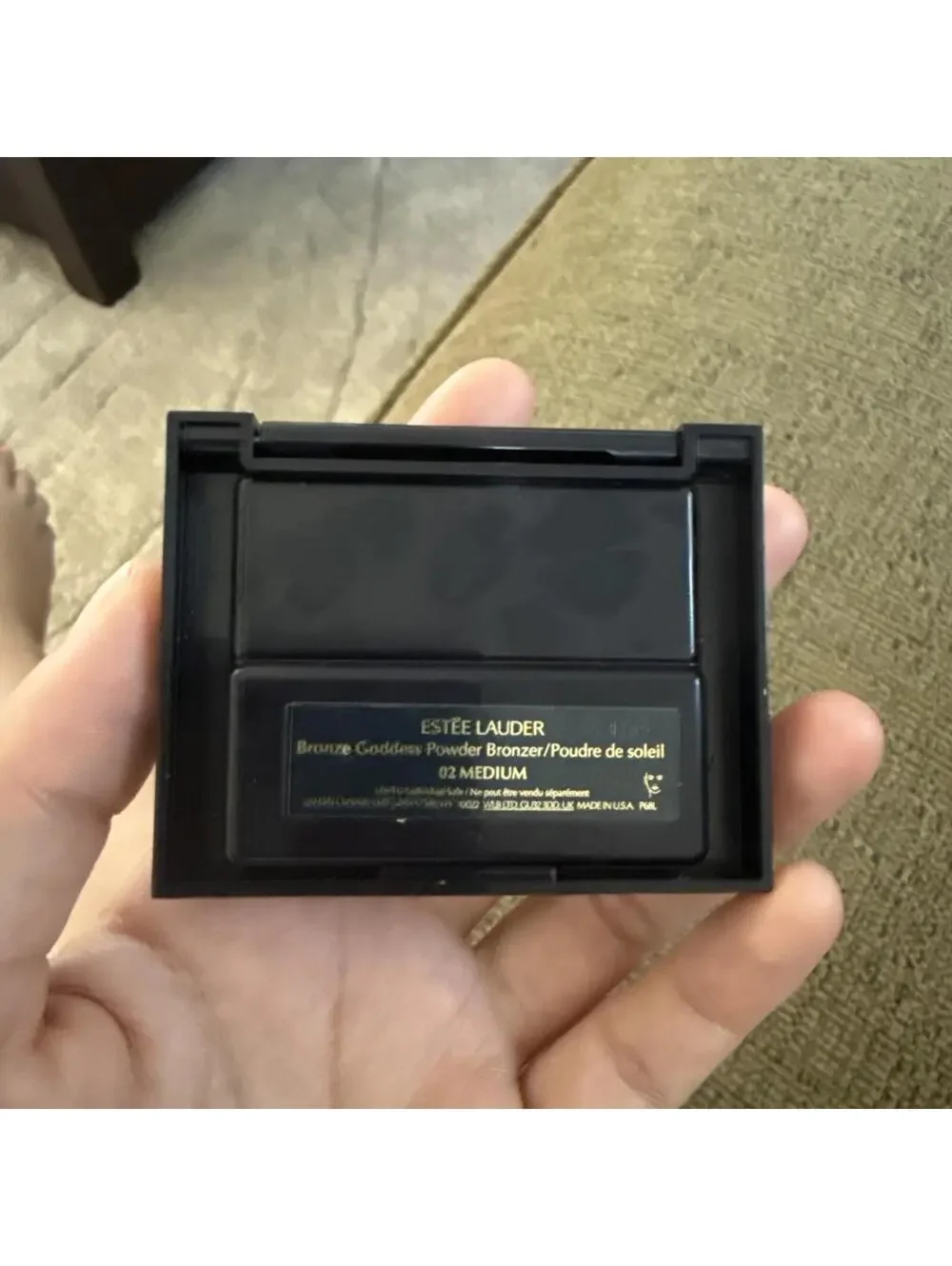 Estee Lauder X Quentin Jones Bronze Goddess Powder Bronzer Medium